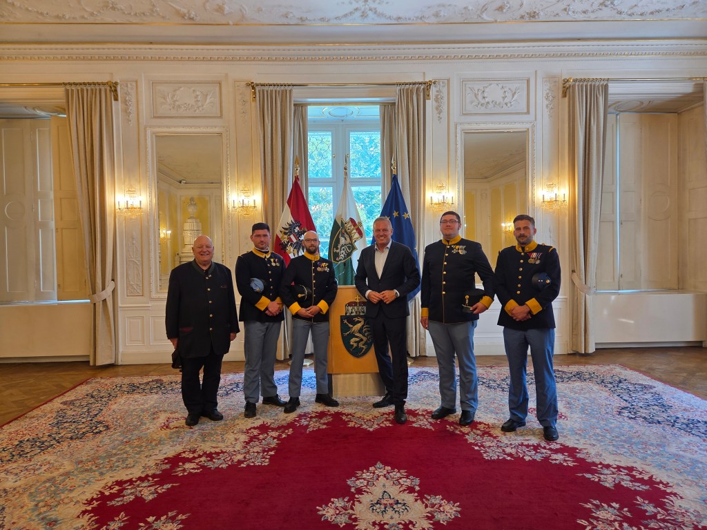 Vorstellung des k.u.k. Infanterieregiments Nr. 27 bei Landeshauptmann Mario&nbsp;KUNASEK